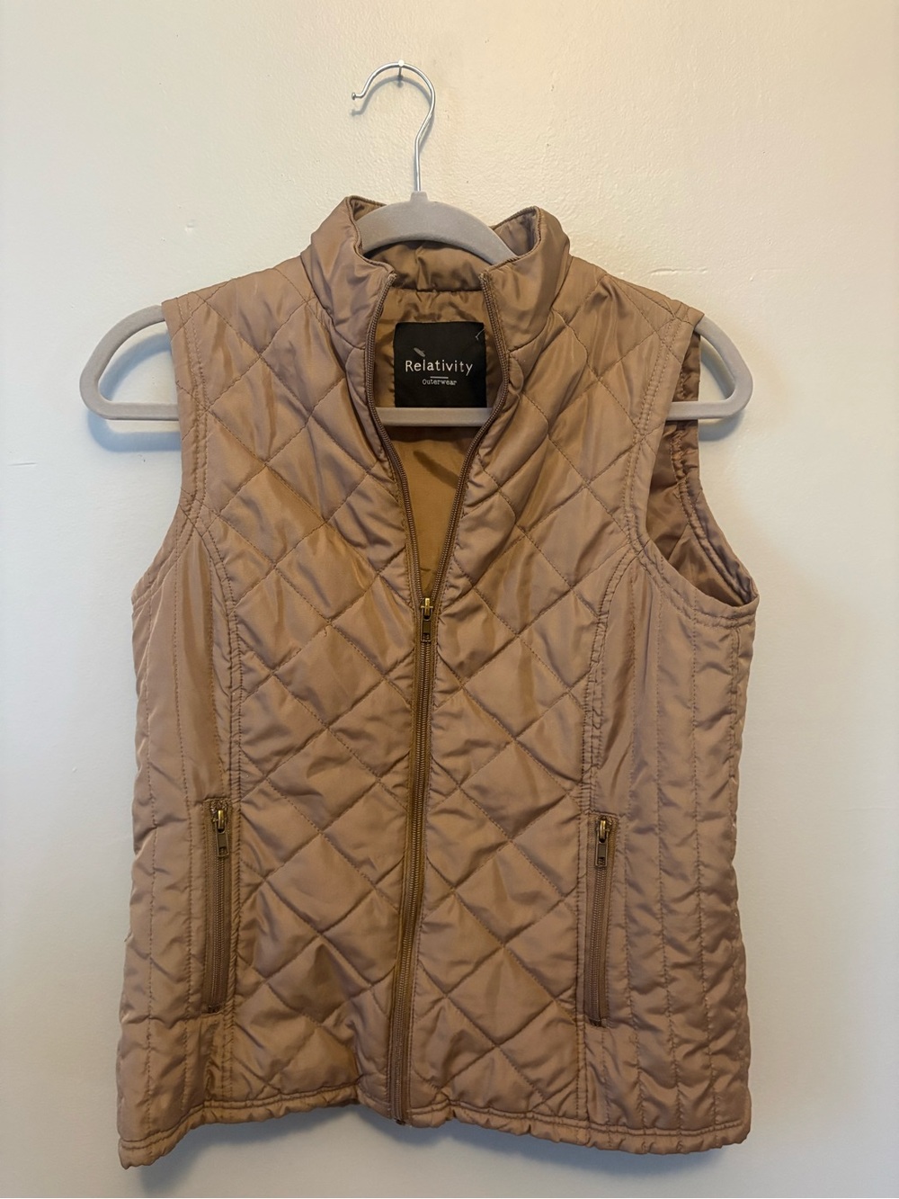 Relativity Quilted Light Tan Puffer Vest